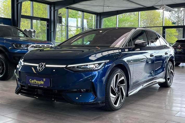 Blå VW ID.7 fra 2024