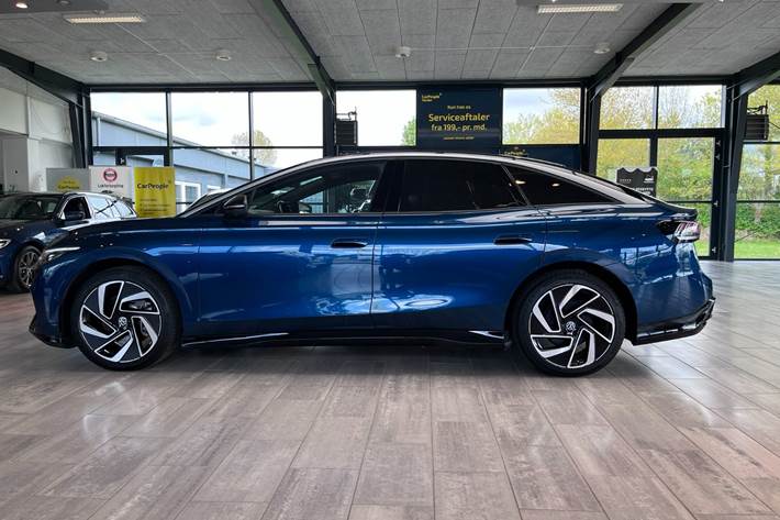 Blå VW ID.7 fra 2024