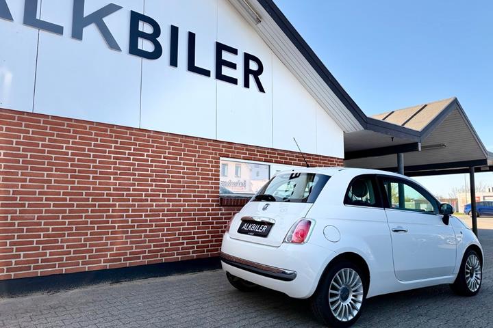 Hvid Fiat 500 fra 2008
