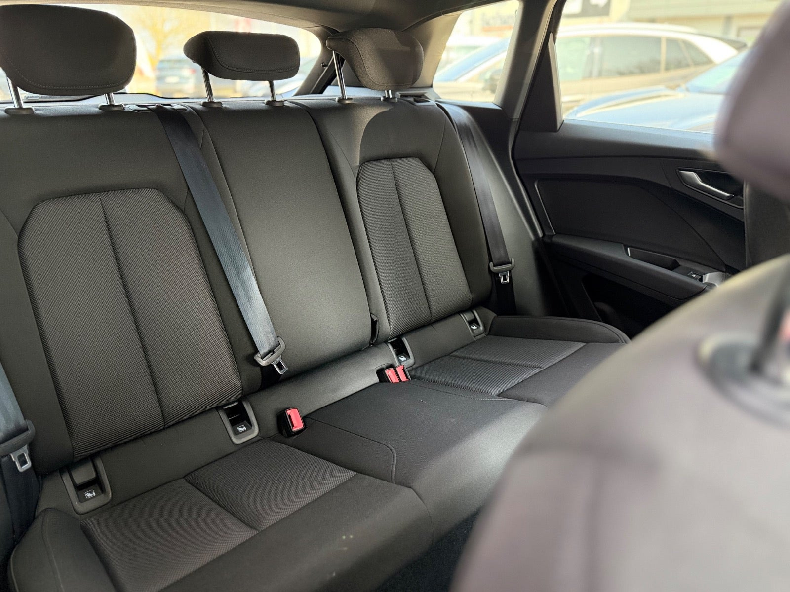 Sort Audi Q4 e-tron fra 2021