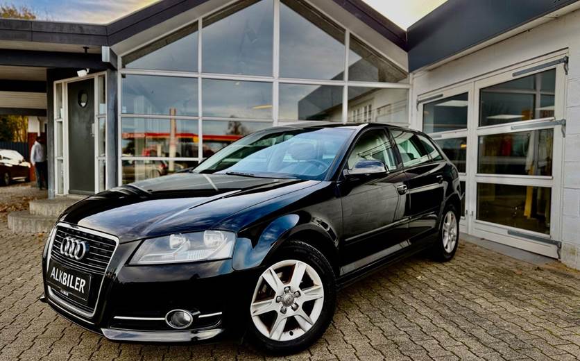 Audi A3 1,6 Ambiente Sportback