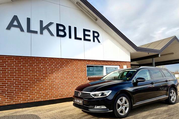Sort VW Passat fra 2019
