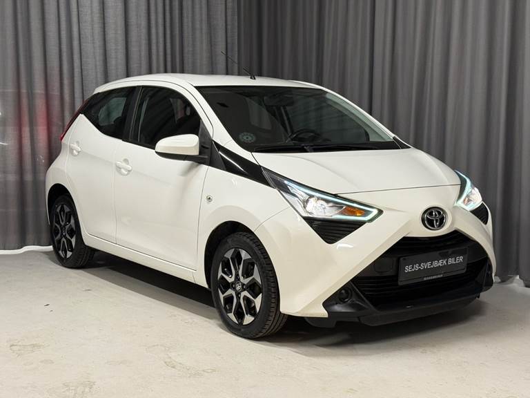 Toyota Aygo 1,0 VVT-i x-plore