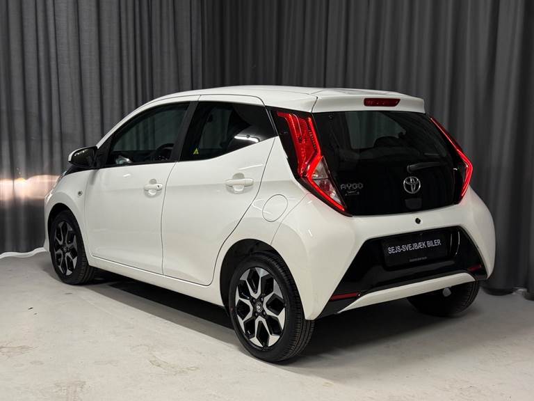 Toyota Aygo 1,0 VVT-i x-plore