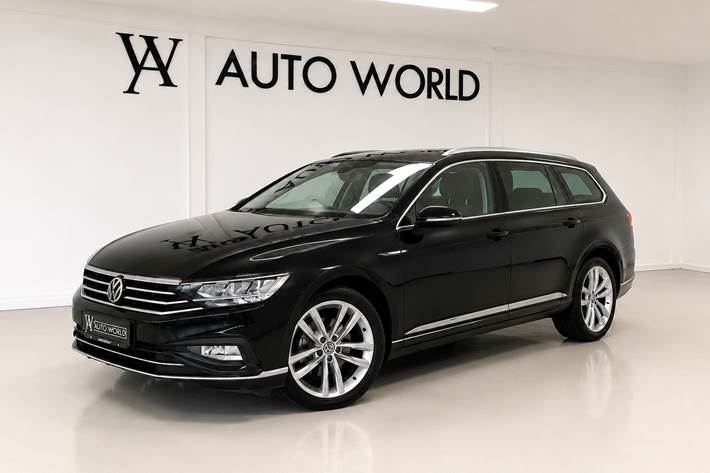 Sort VW Passat fra 2021