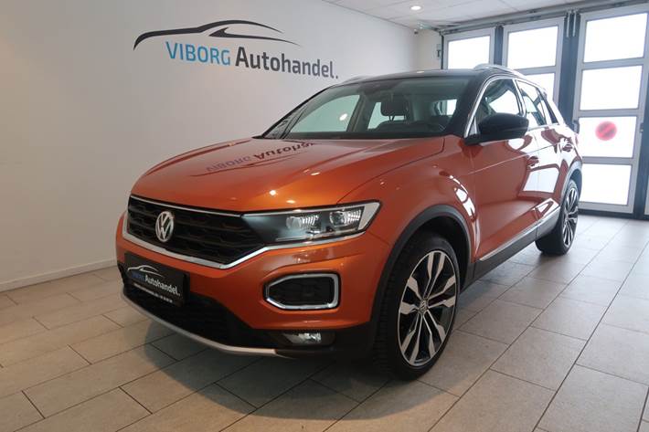 Orange VW T-Roc fra 2019