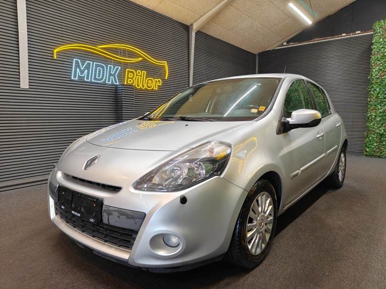 Renault Clio III 1,2 16V TCe Expression