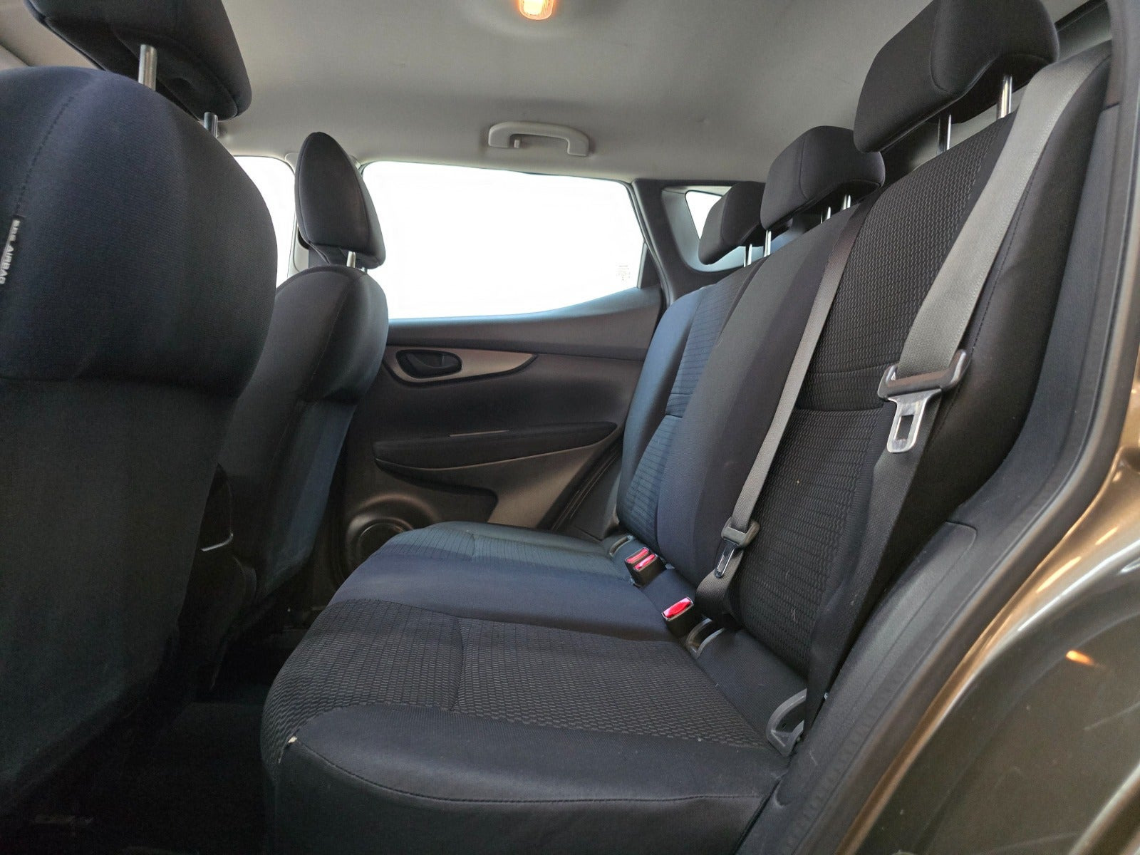Brun Nissan Qashqai fra 2014