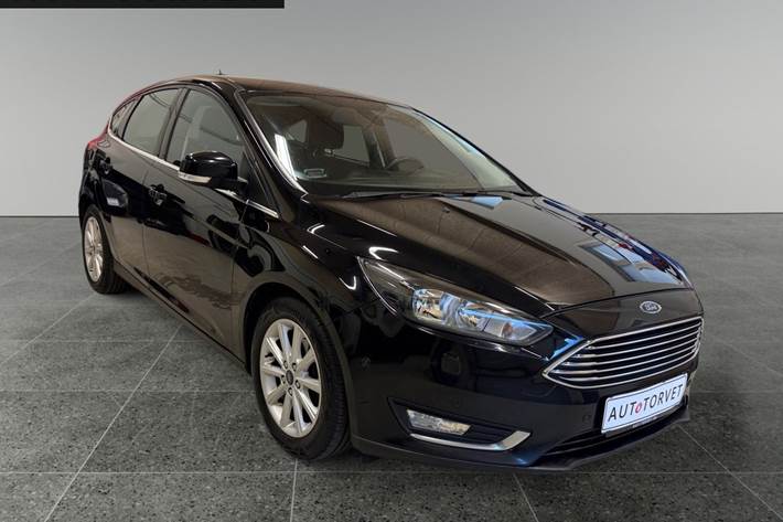 Sort Ford Focus fra 2015