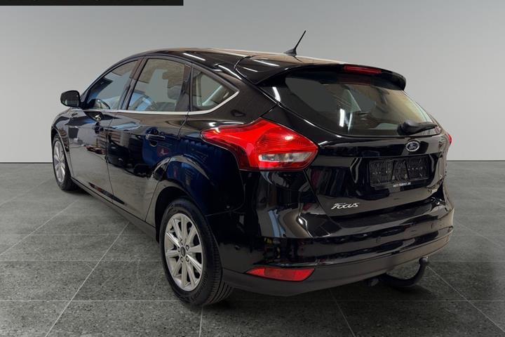 Sort Ford Focus fra 2015