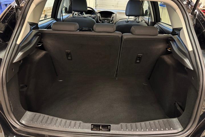 Sort Ford Focus fra 2015