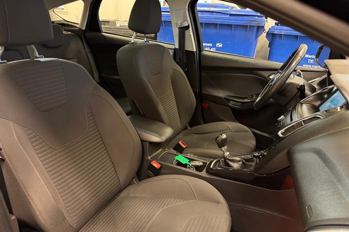 Sort Ford Focus fra 2015