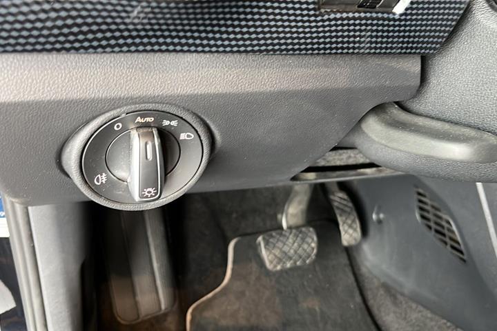 Sort VW E-UP! fra 2021