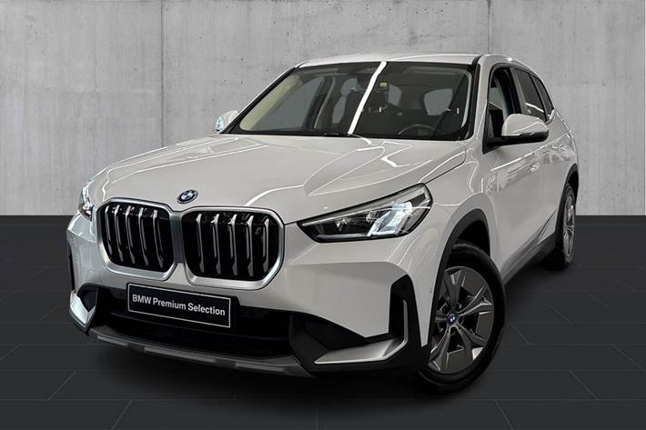 Hvid BMW iX1 fra 2023