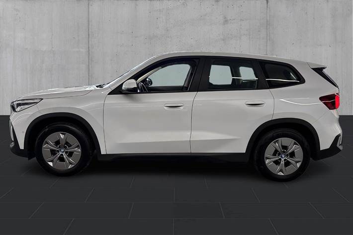 Hvid BMW iX1 fra 2023