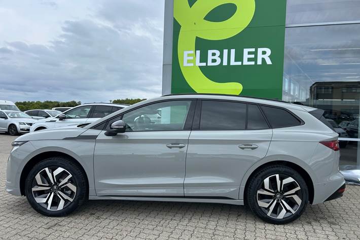 Grå Skoda Enyaq fra 2026