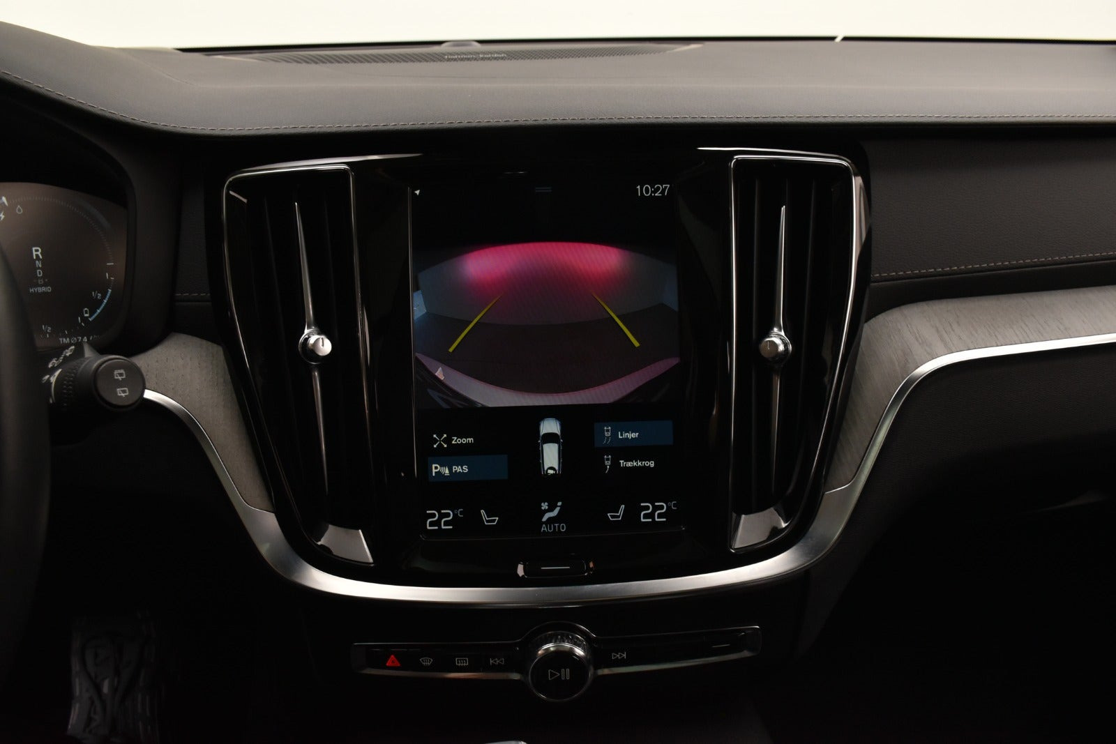 Hvid Volvo V60 fra 2022
