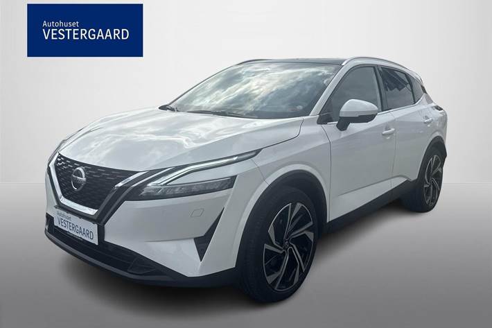 Hvid Nissan Qashqai fra 2022