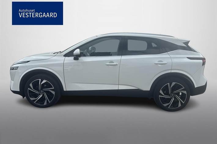 Hvid Nissan Qashqai fra 2022