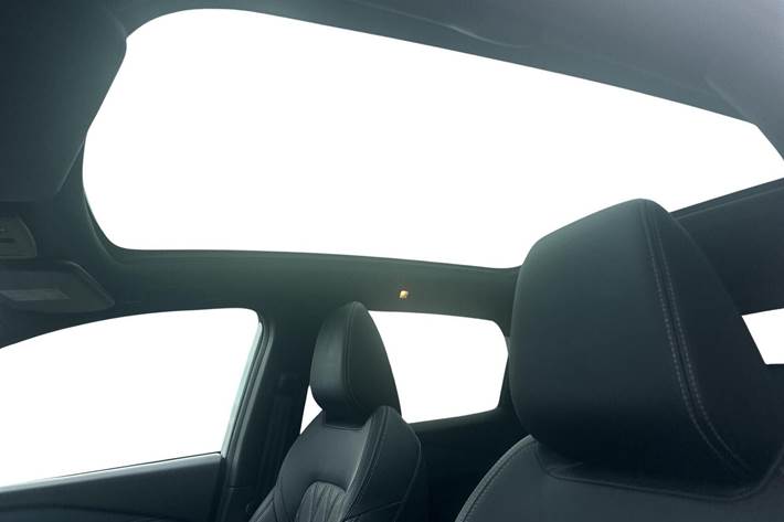 Hvid Nissan Qashqai fra 2022
