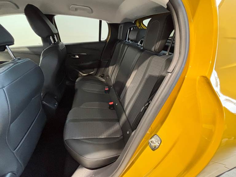 Peugeot 208 1,2 PureTech 100 Evolution