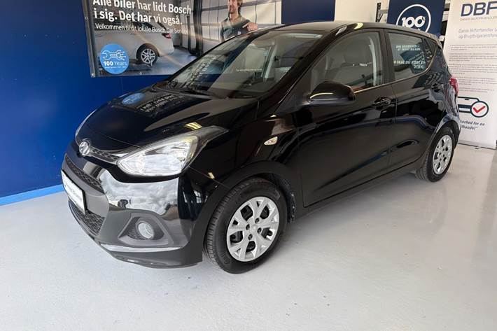 Sort Hyundai i10 fra 2015