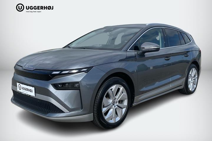 Grå Skoda Enyaq fra 2026 set udefra