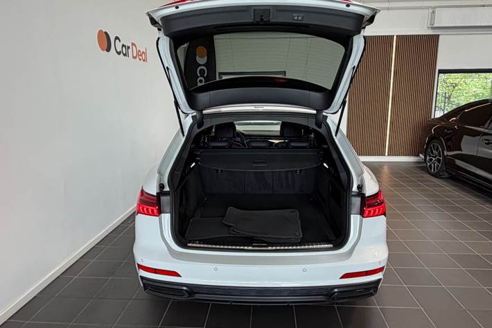 Hvid Audi A6 fra 2019