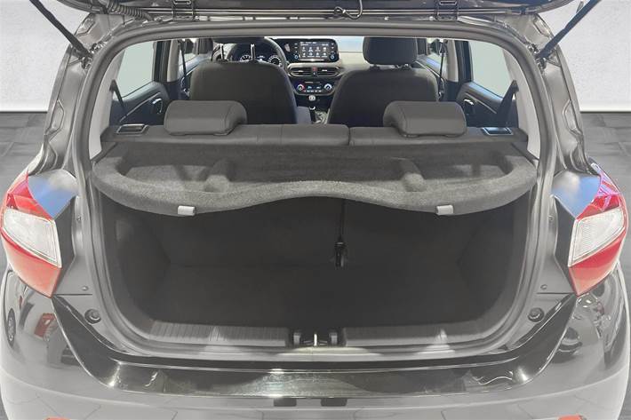 Sort Hyundai i10 fra 2023