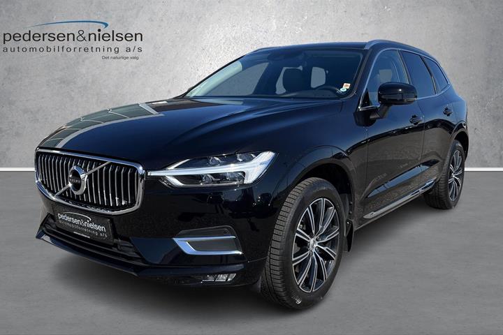Sort Volvo XC60 fra 2020 set udefra