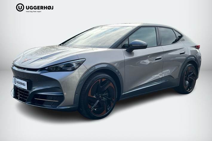 Beige Cupra Tavascan fra 2025 set udefra