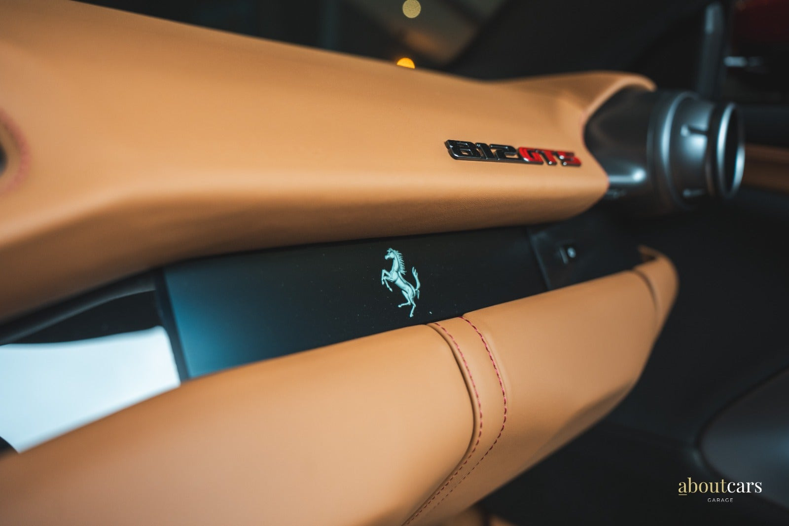 Rød Ferrari 812 GTS fra 2021