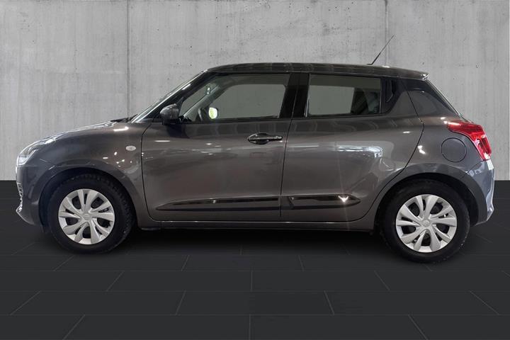 Grå Suzuki Swift fra 2021