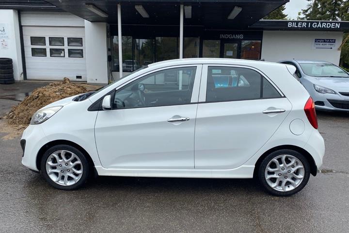 Hvid Kia Picanto fra 2012