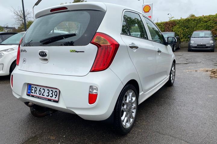 Hvid Kia Picanto fra 2012