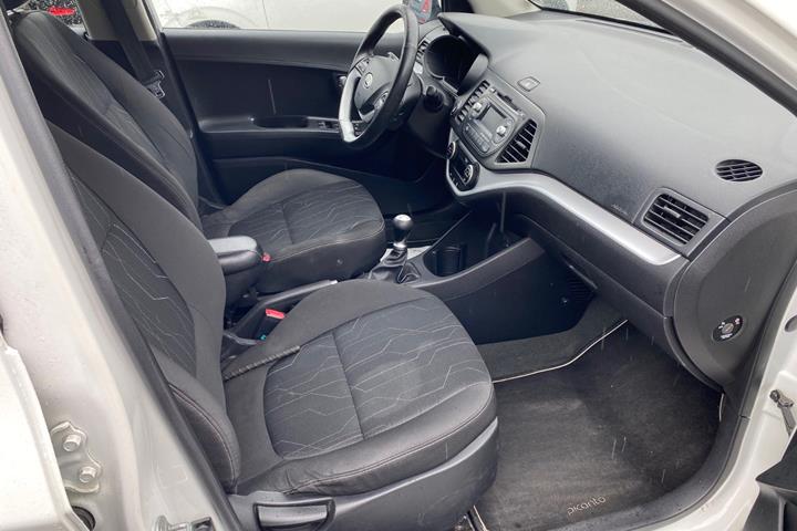 Hvid Kia Picanto fra 2012