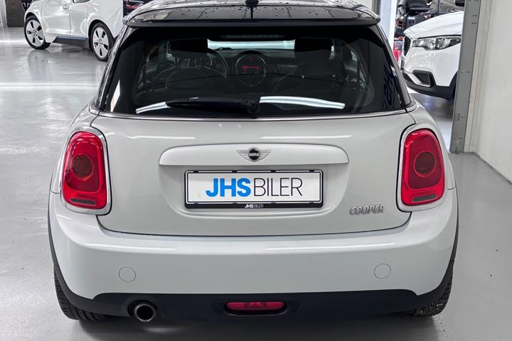 Sølv Mini Cooper fra 2014