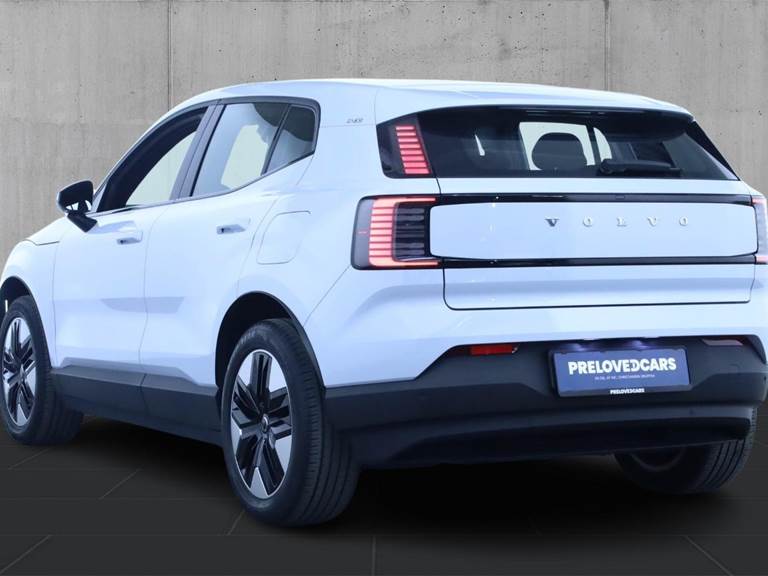 Volvo EX30 Extended Range Core