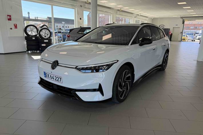 Hvid VW ID.7 fra 2024