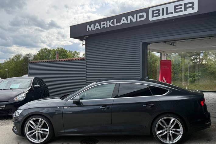 Grå Audi A5 fra 2018