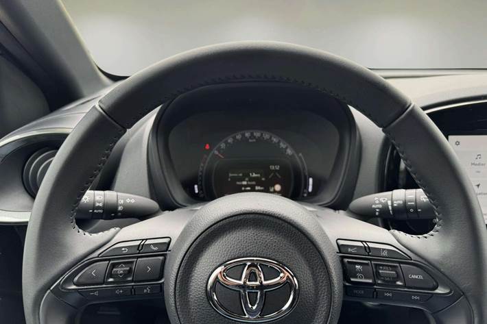Grøn Toyota Aygo X fra 2022