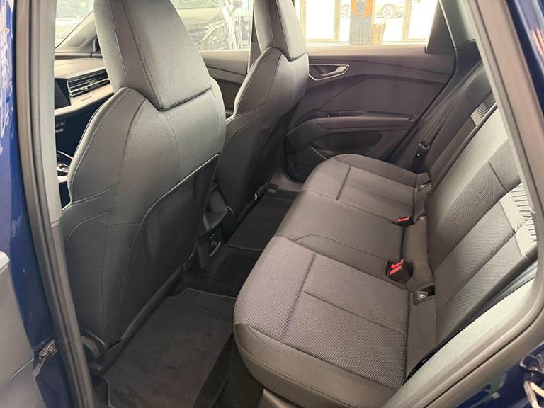 Audi Q4 e-tron 45 S-line