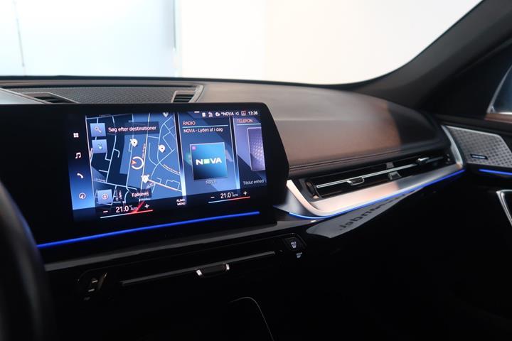 Hvid BMW iX1 fra 2023