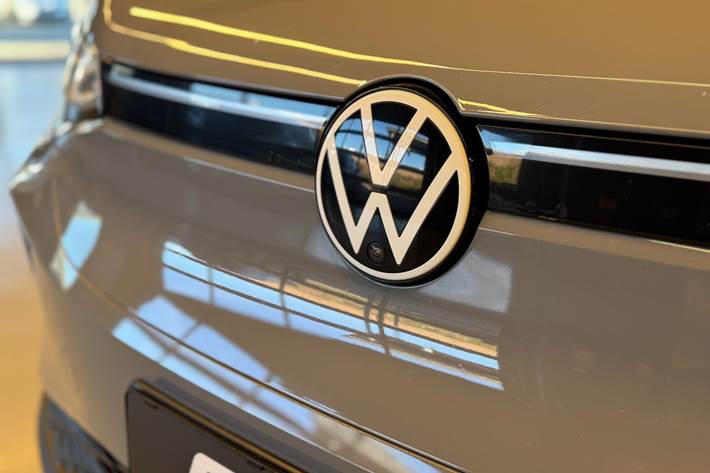 Grå VW ID.4 fra 2022