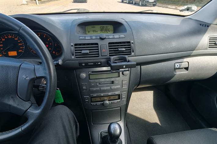 undefined Toyota Avensis fra 2003