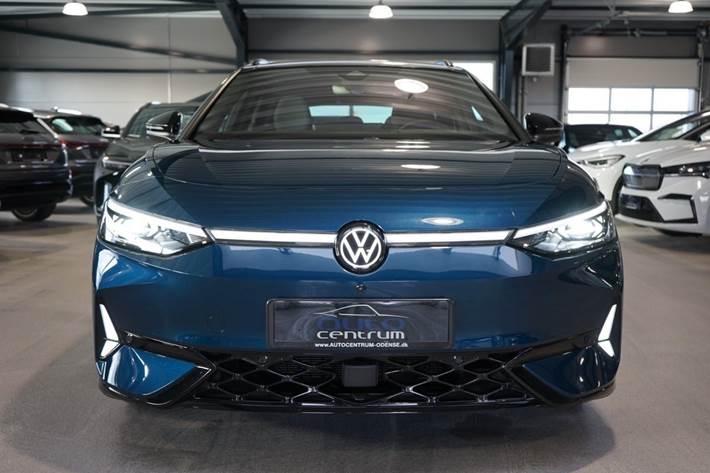 Blå VW ID.7 fra 2025