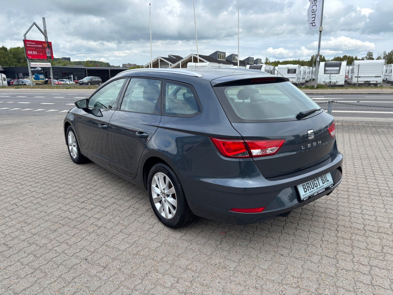 Grå Seat Leon fra 2020