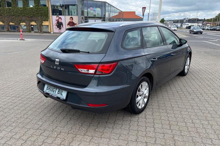 Grå Seat Leon fra 2020