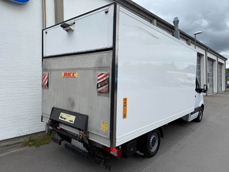 Mercedes Sprinter 316 2,2 CDi Alukasse m/lift aut. RWD
