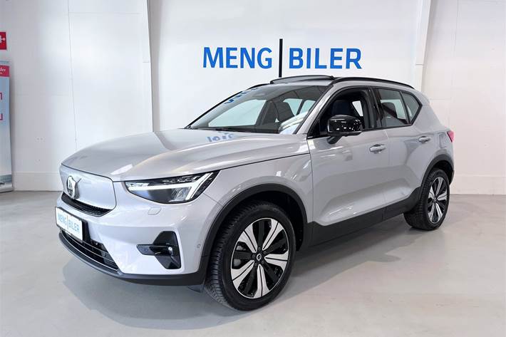 Sølv Volvo XC40 fra 2023